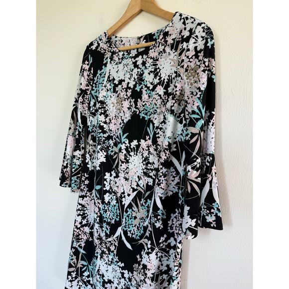 TOMMY HILFIGER blue pink floral flutter sleeve stretch dress - Picture 6 of 6